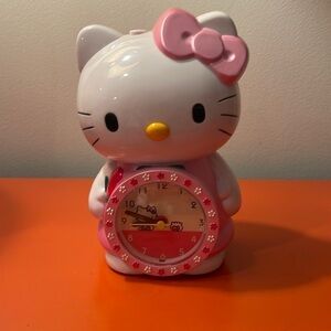Hello Kitty. 🎉 HP 🎉 😻SALE 😻Vintage alarm clock